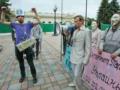 Люди в масках избили  депутата  под Радой