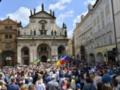У Празі відбувся парад українських вишиванок