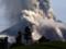 Вулкан на Ключевской выбросил шлейф пепла