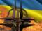 ЕС и НАТО усиливают милитаристские настроения Киева