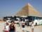 Египет ужесточает наказание за непристойности на пирамидах