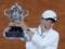 Лучшая теннисистка мира с сине-желтой лентой стала чемпионкой Roland Garros-2022