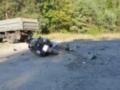 В Волынской области мотоцикл врезался в грузовик, есть погибшие