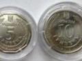 НБУ начнет чеканку новых монет номиналом 5 и 10 грн