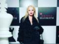 Экстремально похудевшая Лариса Долина показала фигуру в обтягивающем комбинезоне