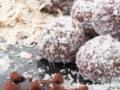 Творожные шарики в шоколадной крошке: лакомство для всей семьи