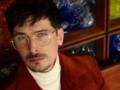 Известный 34-летний украинский певец оказался под капельницами:  Попал в больницу 