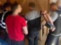 Мошенник выманивал деньги у матери погибшего воина, убеждая ее, что сын жив