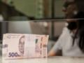 Зарплаты чиновников в Украине снова выросли: в каких госучреждениях зарабатывают больше всего