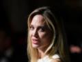 Анджелина Джоли в Каннах почтила память писательницы из Украины, которая погибла от российской ракеты
