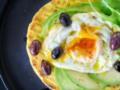 Что приготовить из лаваша и яиц: рецепт сытного и вкусного блюда за 5 минут