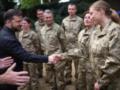 Зеленский встретился с бойцами ВСУ, которые проходят подготовку в Британии