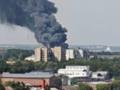 В Ростове на складе вспыхнул огромный пожар