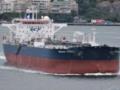 Россия зарегистрировала теневой танкер на страну без выхода к морю - СМИ
