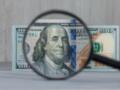Украинские банки готовятся менять курс доллара: сколько будет стоить с понедельника