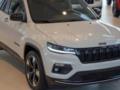 Самый дешевый Jeep показали с новым дизайном до премьеры