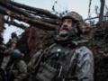 Зеленский подписал закон, который позволяет гражданам в возрасте 60+ военную службу по контракту: что известно