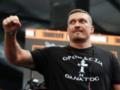 Усик вернулся в Украину после реванша против Дюбуа