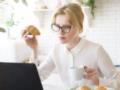 10 пищевых привычек, которые уничтожают ваше здоровье, если вы сидите целый день