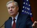 Сенатор США пригрозил Венгрии и Словакии из-за покупки российской нефти