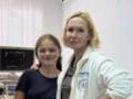 Приехала к нам умирать : в Киеве провели уникальную операцию на сердце 17-летней пациентке.