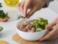 Маленькая банка – большая польза: почему консервированный тунец стоит есть каждую неделю