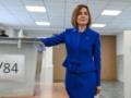 Зеленский поздравил Санду с победой на парламентских выборах