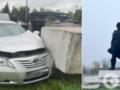 На Львовщине водитель потерял сознание и умер за рулем: авто влетело в памятник, есть пострадавшая