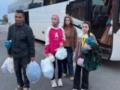  Кажется, что можно просто привезти их, но это не так : в Украину прибыли эвакуированные из Газы граждане