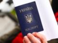 Рада отменила русский язык в паспортах граждан Украины