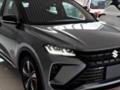 Новый бюджетный кроссовер Suzuki показали в ярком стиле