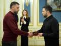 Зеленский отметил госнаградами энергетиков
