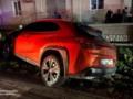 Судья на Lexus сбила людей на переходе: погиб мужчина