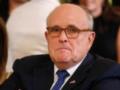Экс-адвокат Трампа Джулиани госпитализирован в критическом состоянии: что известно