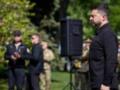 Зеленский анонсировал новые контракты для пехотинцев с  более ощутимым финансовым ресурсом . Фото и видео