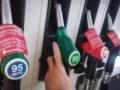 Беларусь втрое увеличила поставки бензина в Россию - СМИ