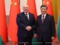 Лукашенко после разговора с Путиным срочно вылетел к Си: что это означает