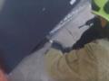 В Ровно спасатели освободили девушку, которая оказалась запертой в ячейке почтового автомата