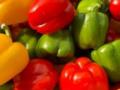 Как быстро очистить перец: кожица сама отделится от мякоти