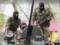 На Донбассе террористы посадили подростков в глубокий котлован