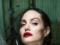Femme fatale: роскошная Анджелина Джоли в образе женщины-вамп украсила страницы глянца