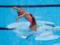 Совсем не  русалочка . Призерка Олимпийских Игр шокировала сеть видео своего плавания
