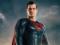  Супермен  Генрі Кавілл героїчно розпрощався з вусами, які викликали фурор в Мережі