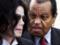 Отец Майкла Джексона  химически кастрировал  сына в подростковом возрасте