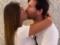 Страстный поцелуй Месси с женой Антонеллой: пара сняла свои нежности для видео Residente