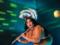 Пышнотелая Lizzo с зелеными волосами эротично позировала топлесс