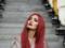 Анна Добрыднева с красными волосами записала чувственный саундтрек для нового сериала