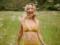 41-летняя Кейт Хадсон продемонстрировала идеальную фигуру на снимке топлес