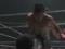 Японский боец обрушил на соотечественника шквал ударов: соперник попытался убежать с ринга во время боя