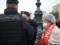  Дядя Вова, мы с тобой!  На митинге КПРФ в Москве полицейские глушили протестующих песнями